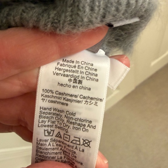 J.crew Brushed Cashmere cable-knit sweater in grey - Picture 6 of 9